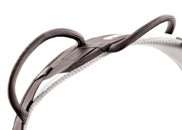 Страховочная система Petzl Aquila