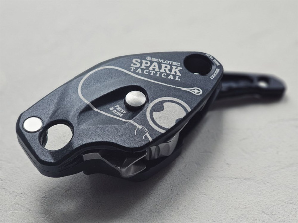 Спусковое устройство SKYLOTEC SPARK Tactical