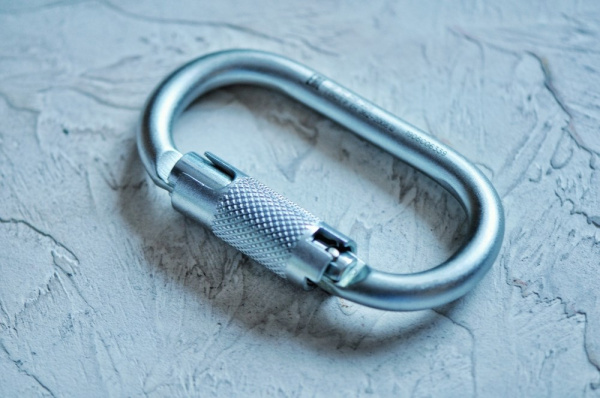 Карабин Стальной Овал автомат с байонетной муфтой Keylock | Vento